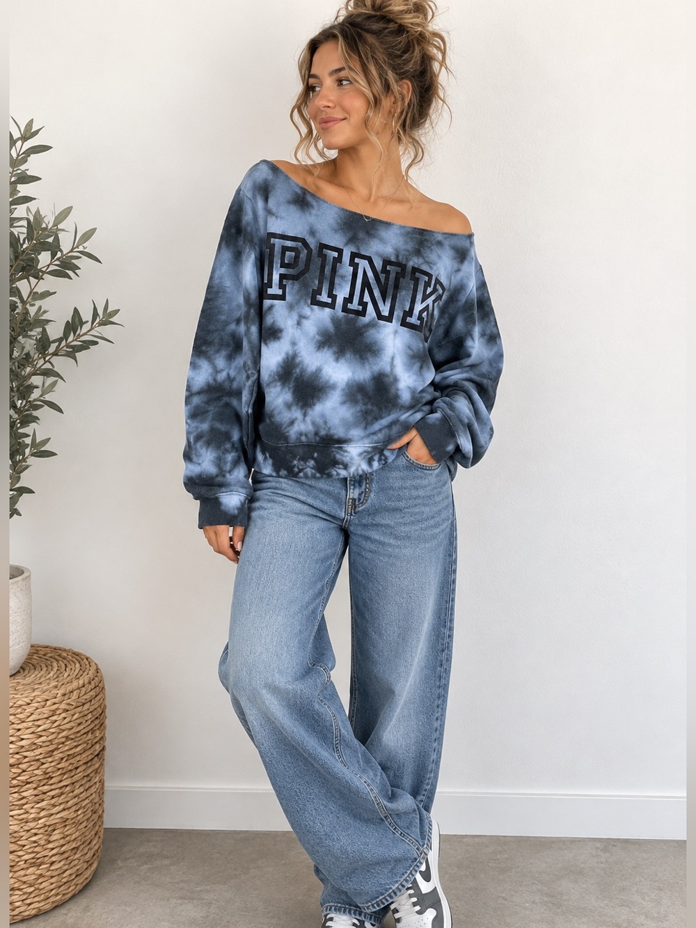 PINK Victoria’s Secret Tie Dye Off Shoulder Sweatshirt Blue Black XS